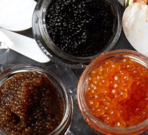 HOW TO CHOOSE THE RIGHT CAVIAR